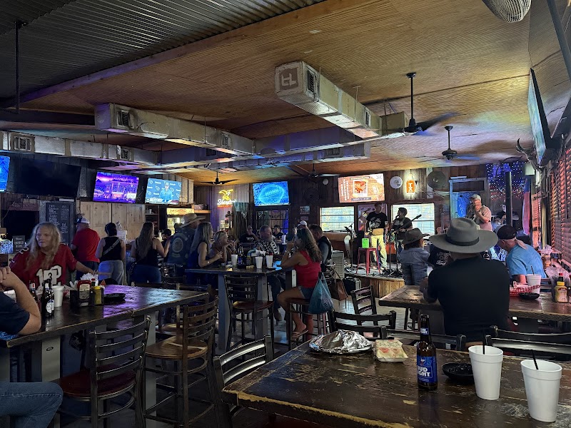 Kickback Korner Bar and Grill photo 3