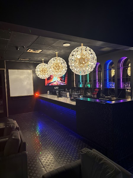 Royal Palace Restaurant & Lounge photo 5
