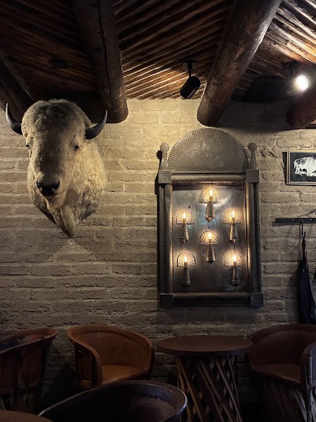 White Buffalo Bar photo 3