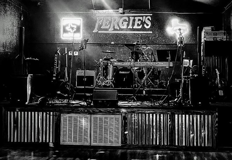 FERGIE`S Bar & Grill Crosby photo 2
