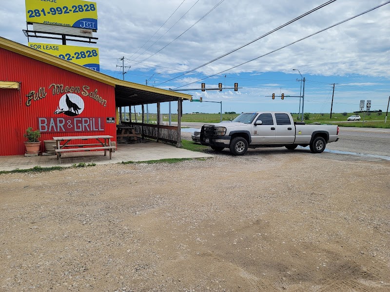 Full Moon Saloon photo 3