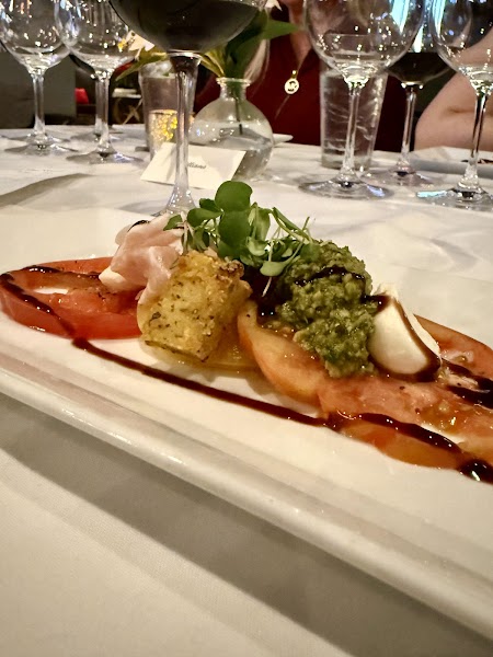 Sear Steakhouse & Lounge photo 5