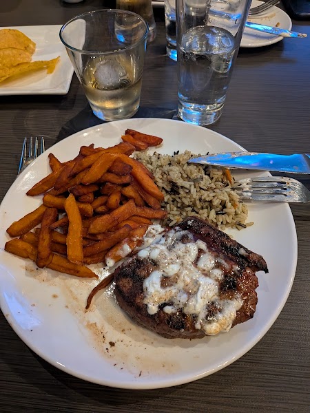 X- Steakhouse photo 3
