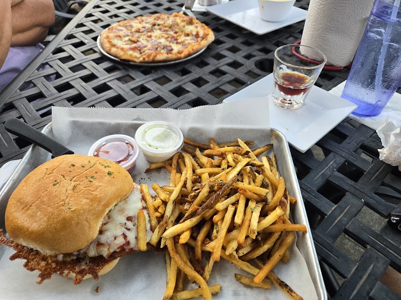 Republic Icehouse photo 5
