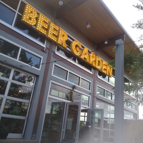 Beer Garden photo 5