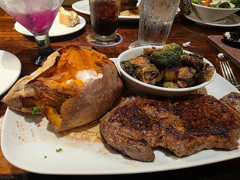 LongHorn Steakhouse photo 4