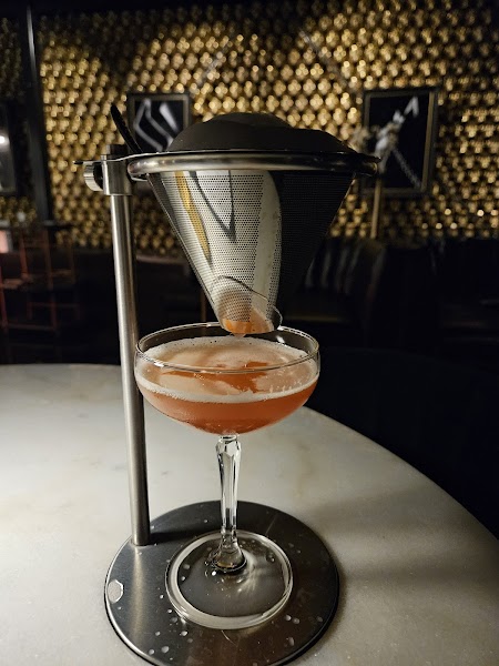 Ladies and Gentlemen - A Cocktail Experience photo 2