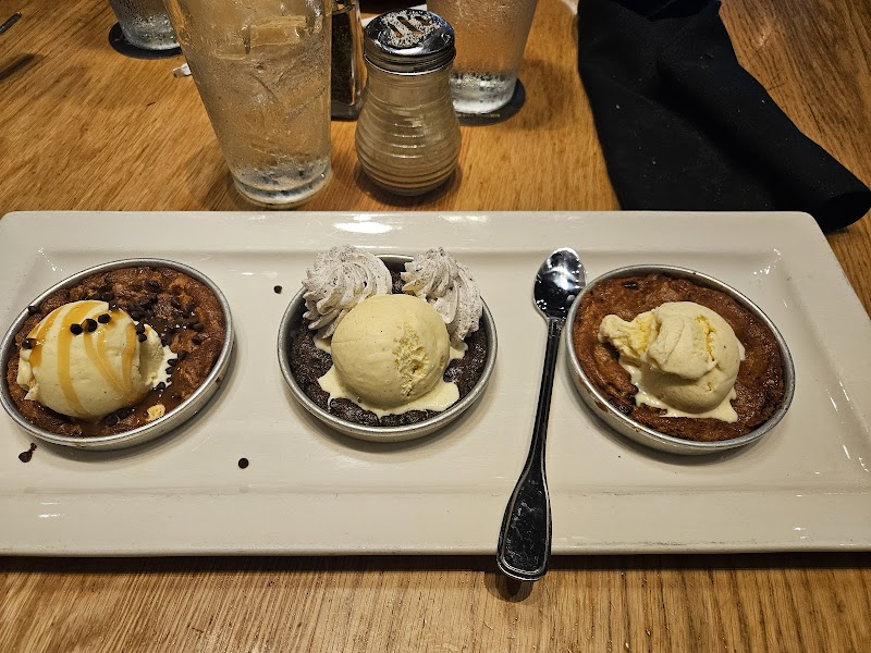 BJ's Restaurant & Brewhouse photo 5