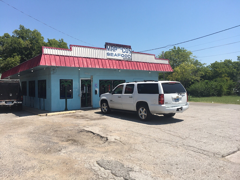 Del Golfo seafood restaurant