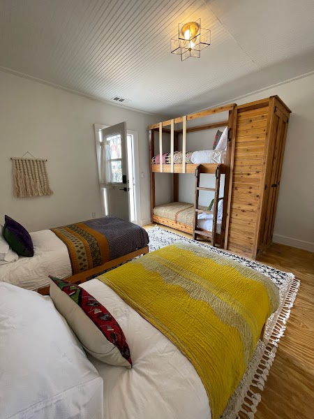 BOHEMIO Marfa | Bespoke Lodging & Paddle Club photo 2
