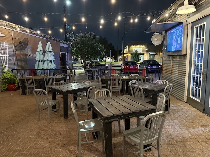 Chill Bar & Grill Grapevine