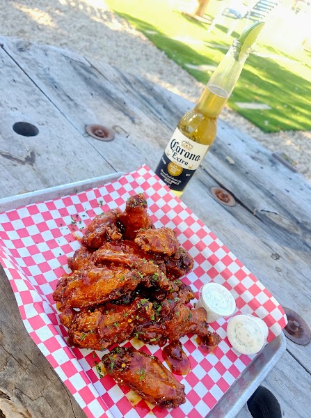 Oak Tree's Beer Garden photo 5