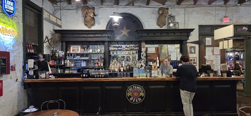 Hondo's On Main photo 5