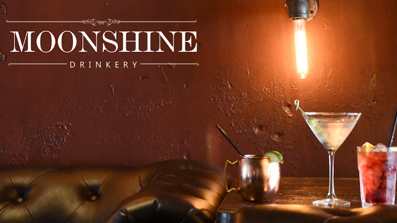 Moonshine Drinkery photo 2
