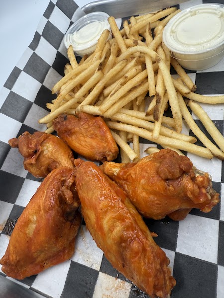 Maacs Grill photo 4