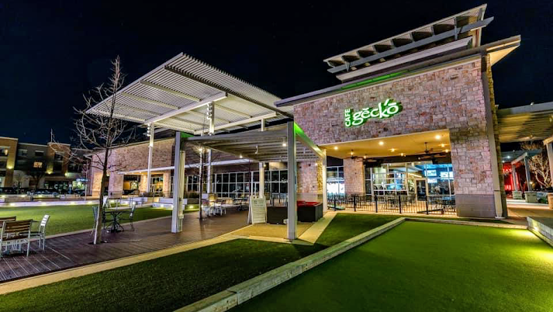 Cafe Gecko Fairview - Bar & Grill photo 3