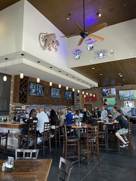 Cafe Gecko Fairview - Bar & Grill photo 5