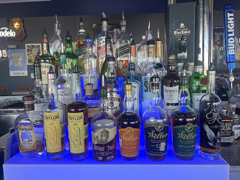 Touchdown Sports Bar & Lounge photo 5