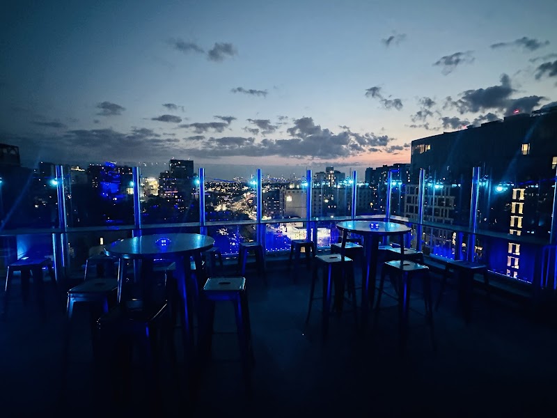 Moon Bar Rooftop photo 2