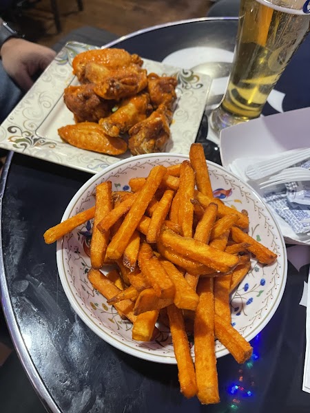Stan's Sports Bar photo 2