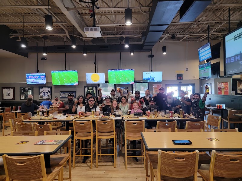Buffalo Wild Wings photo 3