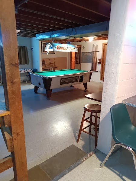 Pruneda's Bar