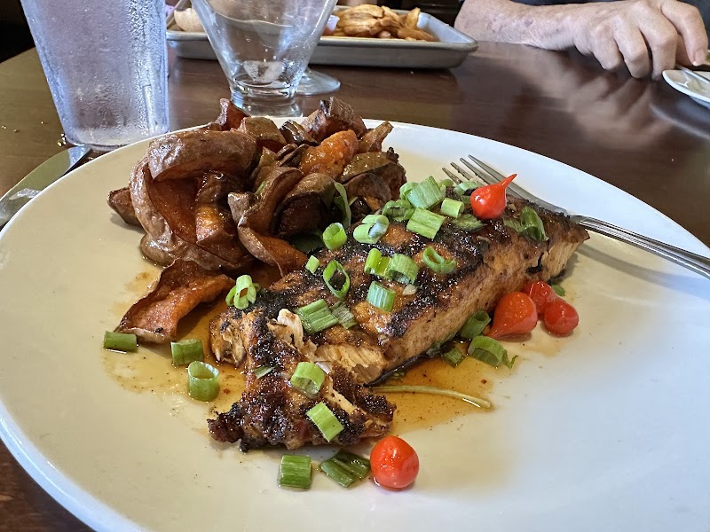 Twisted Fork Grill & Bar photo 4