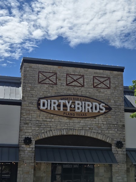 Dirty Birds Sports Bar & Grill photo 5