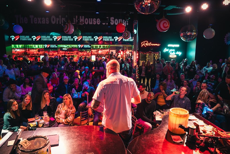 Pete's Dueling Piano Bar photo 4