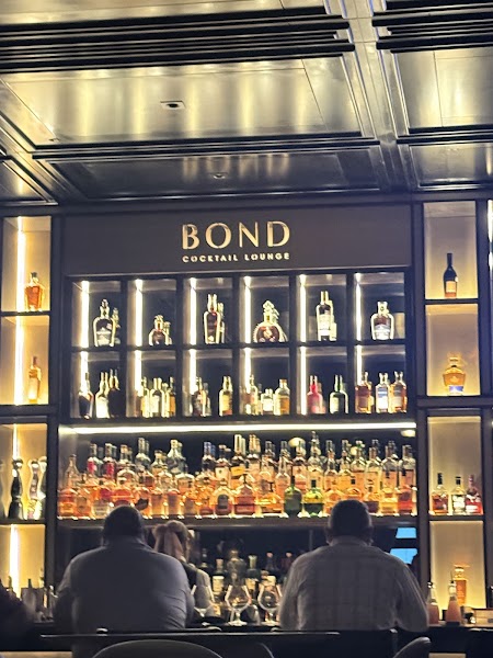 Bond Cocktail Lounge photo 5