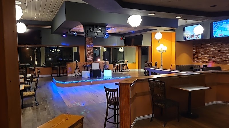 OrangeTree Bar & Restaurant photo 2