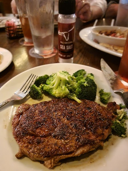 LongHorn Steakhouse photo 4