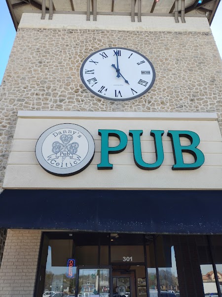 Danny's Celtic Pub photo 3