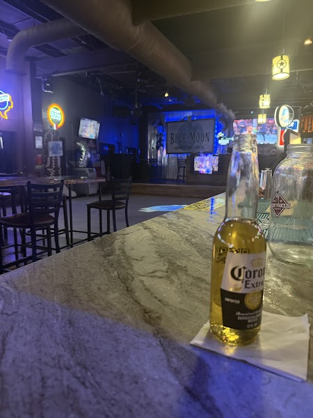Blue Moon Country Bar & Patio photo 3