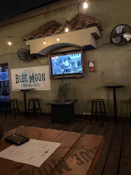 Blue Moon Country Bar & Patio photo 5