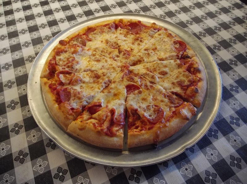 Luigi's Italian Restaurant photo 3
