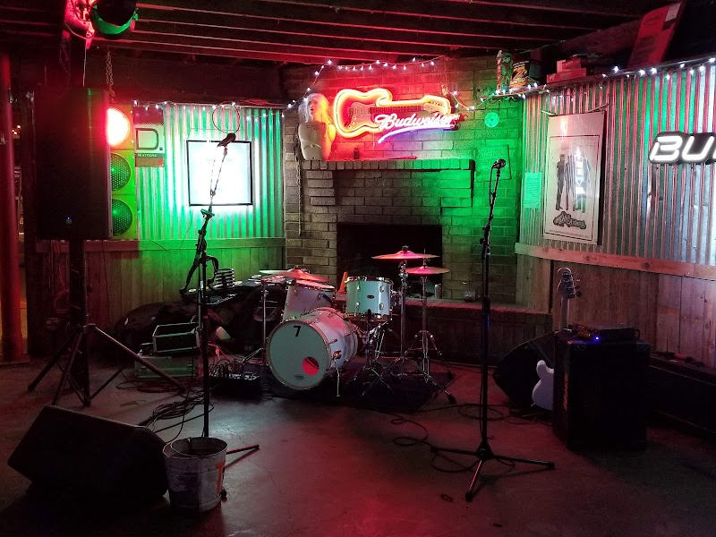 Riley's Bar & Grill photo 5