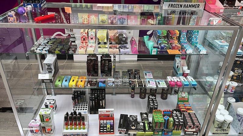 Planet Smokie & Vape Smoke Shop Texas Tobacco Shop Sherman - Vape Shop Texoma GEEKBAR PULSE | Orion | Lost Mary photo 4