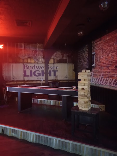 T's Bar photo 5
