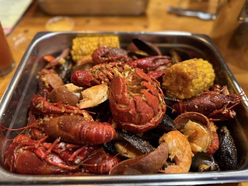 Mr.crabby's cajun seafood and bar photo 3