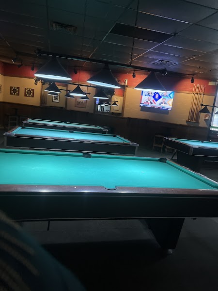 West End Pub & Pool photo 2