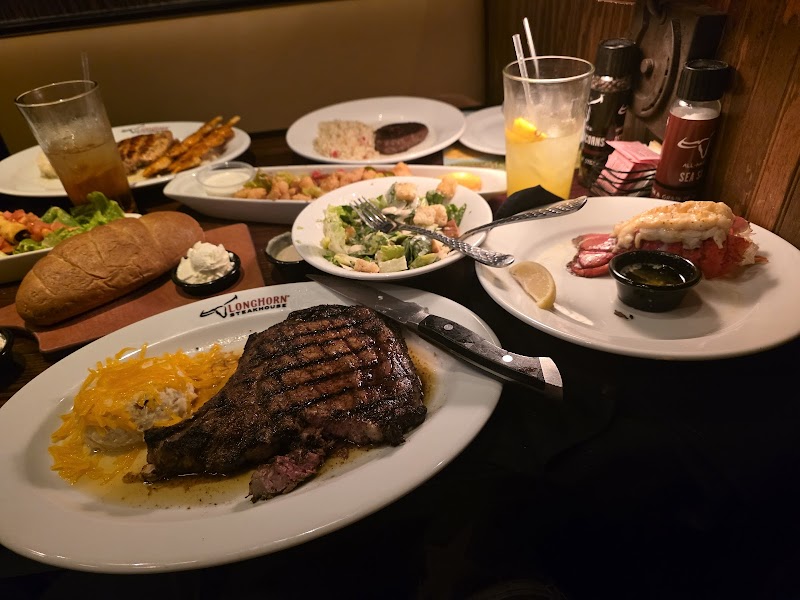 LongHorn Steakhouse photo 5