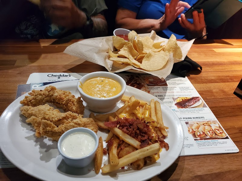 Cheddar's Scratch Kitchen photo 4