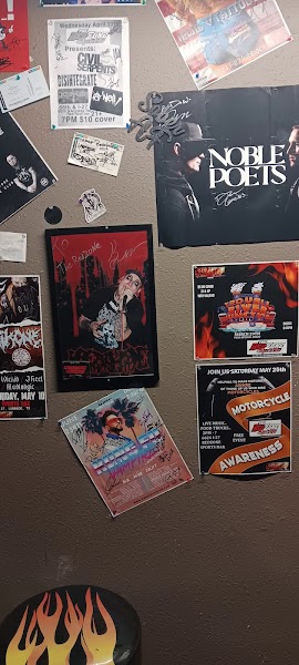 The Red Zone Sports Bar photo 4