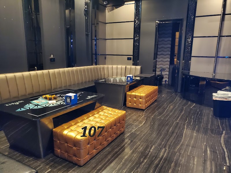 101 KTV Bar Lounge