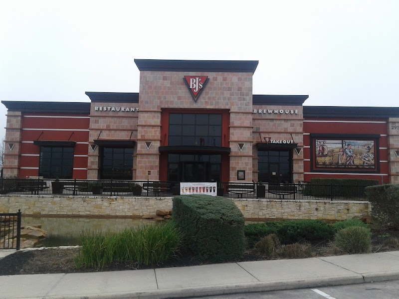 BJ's Restaurant & Brewhouse photo 3