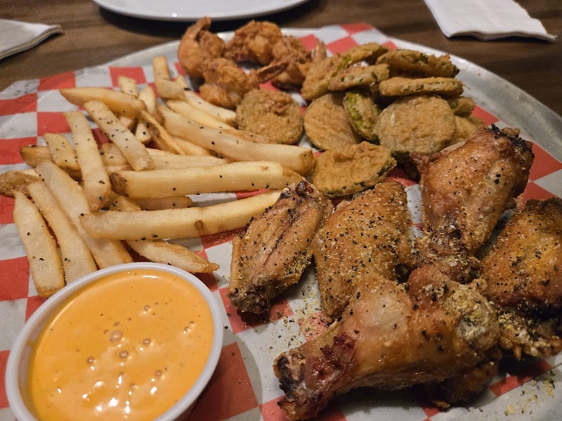 Parry's Pizzeria and Taphouse photo 3