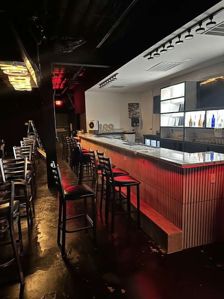 MOCITY COMEDY LOUNGE / MOCITY SPORTS BAR - MISSOURI CITY, TX photo 5