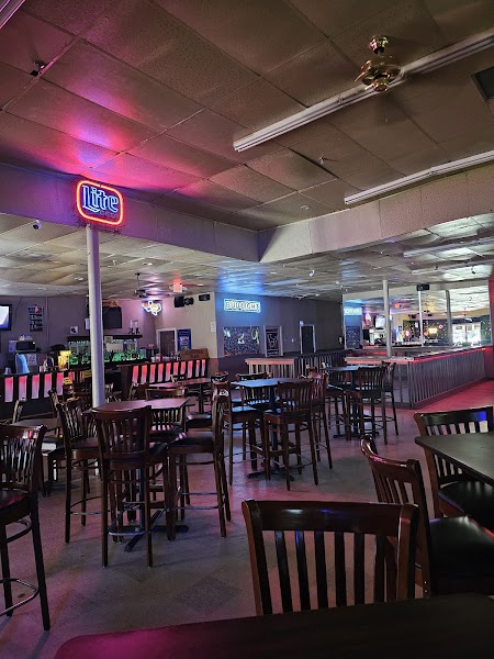 Coyotes Bar photo 3