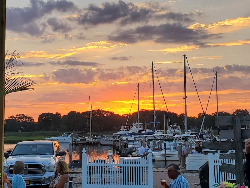 The Tiki Bar At Sunset Harbour photo 5